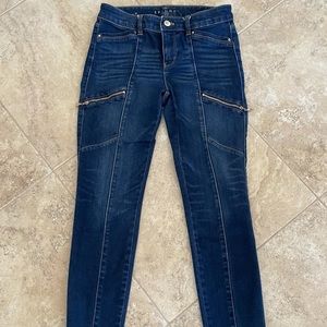 Skinny Jeans. Size zero